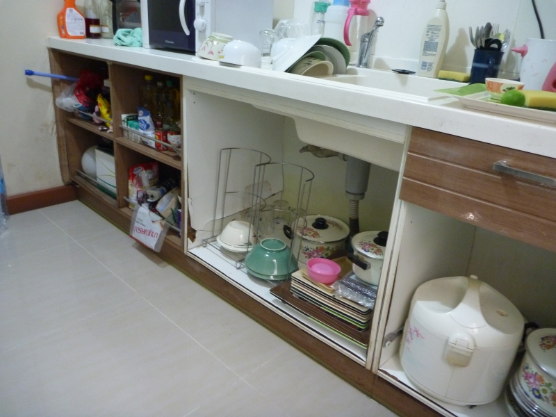 56ชุดครัวอลูมิเนียมบิวท์อิน ขนาด2.6เมตร