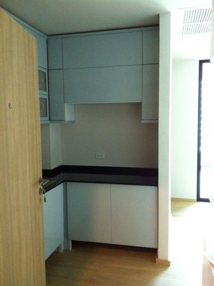 14ชุดครัวอลูมิเนียมบิวท์อิน