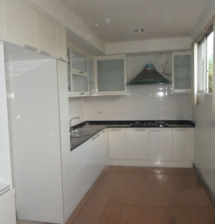 47ชุดครัวอลูมิเนียมบิวท์อิน ขนาด3.0เมตร