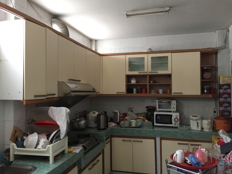 08ชุดครัวอลูมิเนียมบิวท์อิน