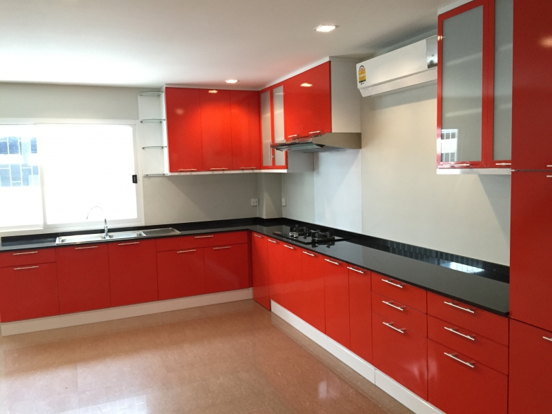 03ตู้ครัวอลูมิเนียมบิวท์อิน