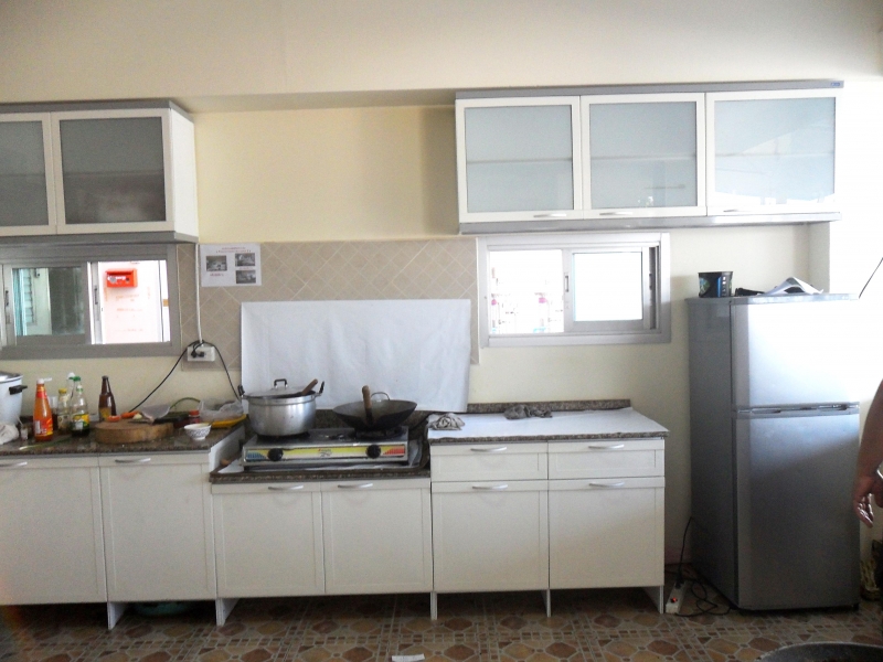 ตู้ครัวอลูมิเนียมบิวท์อิน35