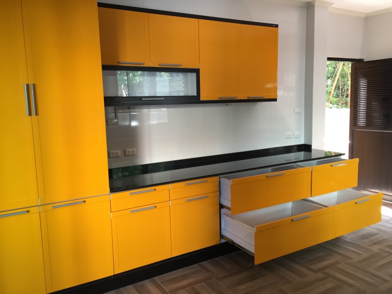 47ชุดครัวอลูมิเนียมบิวท์อิน ขนาด3.0เมตร